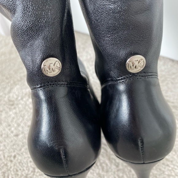 Michael Kors Boots - Picture 4 of 10
